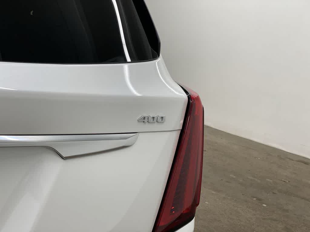 Thumbnail: 2022 Cadillac XT5 - 11