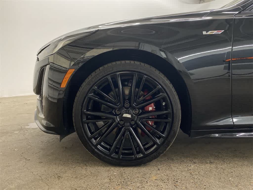 Thumbnail: 2024 Cadillac CT5 - 12