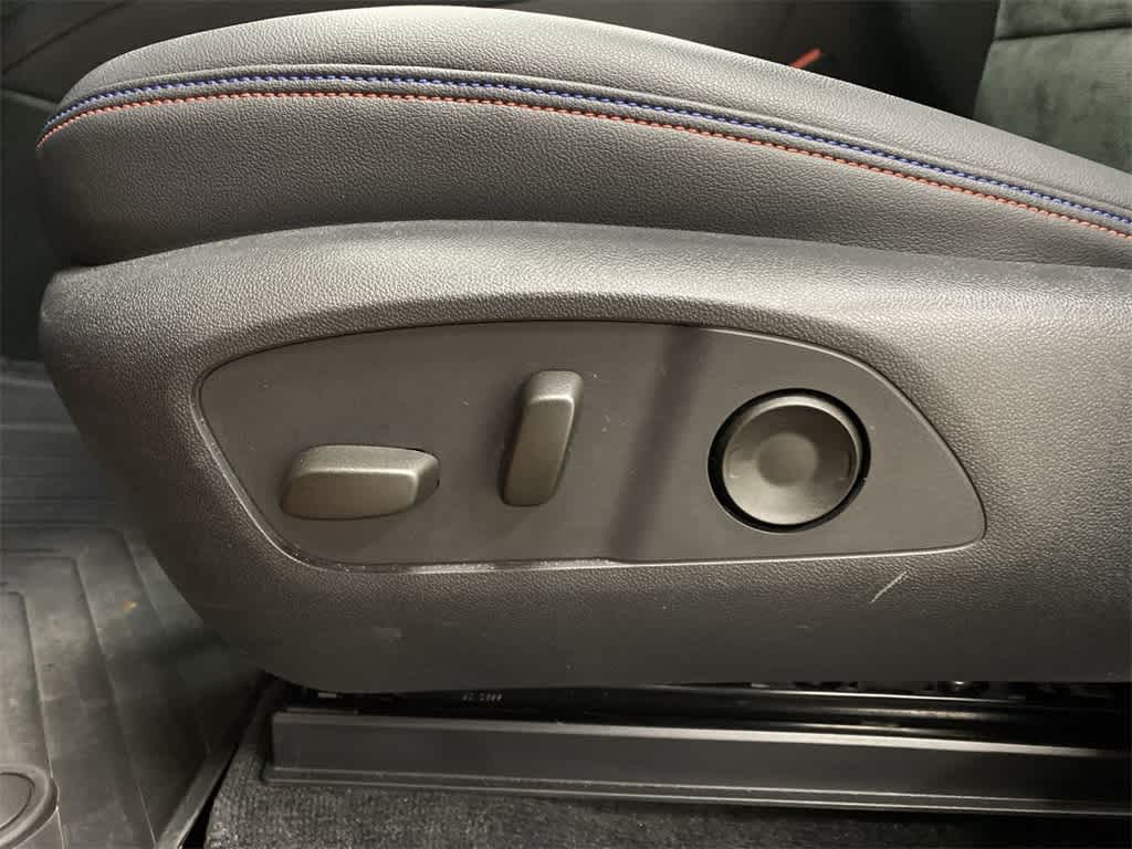 Thumbnail: 2024 Chevrolet Blazer EV - 13