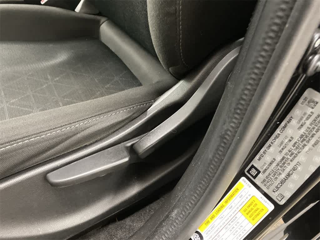 2021 Chevrolet Spark LT 16