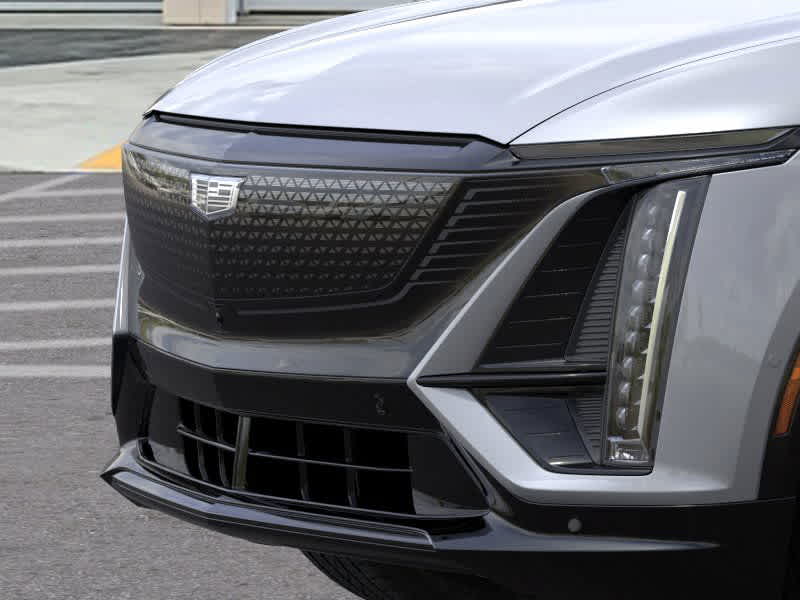 Thumbnail: 2025 Cadillac Lyriq - 13