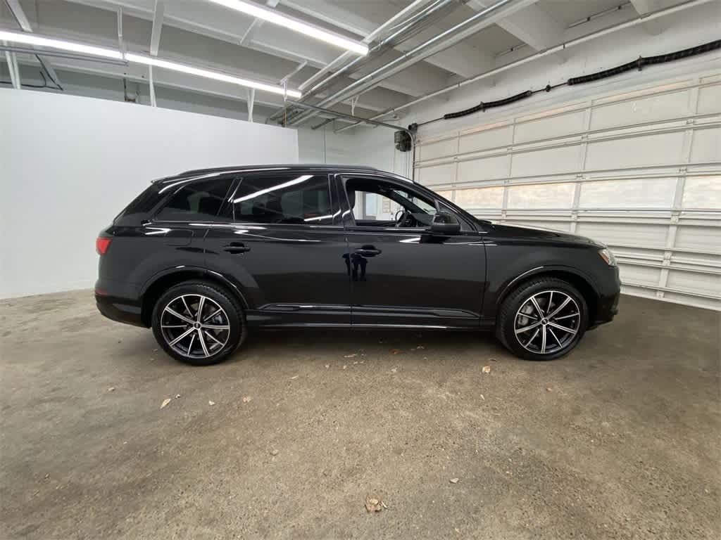 Thumbnail: 2023 Audi Q7 - 7