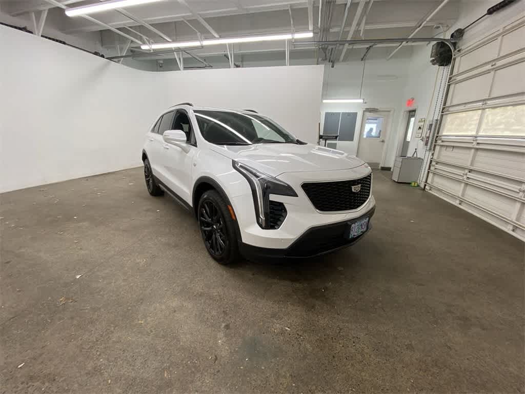2023 Cadillac XT4 Sport 8