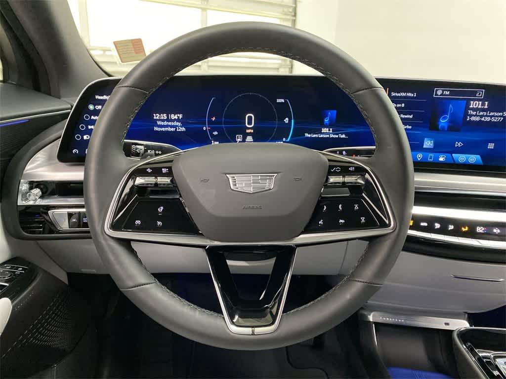 Thumbnail: 2024 Cadillac Lyriq - 21