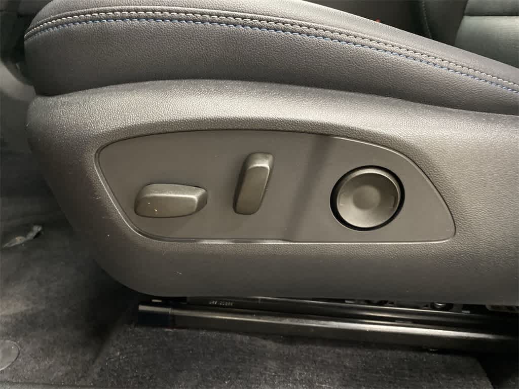 Thumbnail: 2025 Chevrolet Equinox - 14