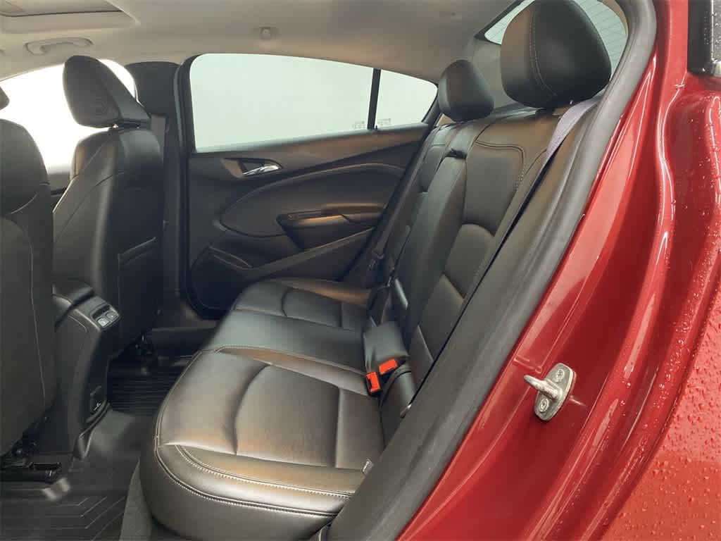 Thumbnail: 2017 Chevrolet Cruze - 17