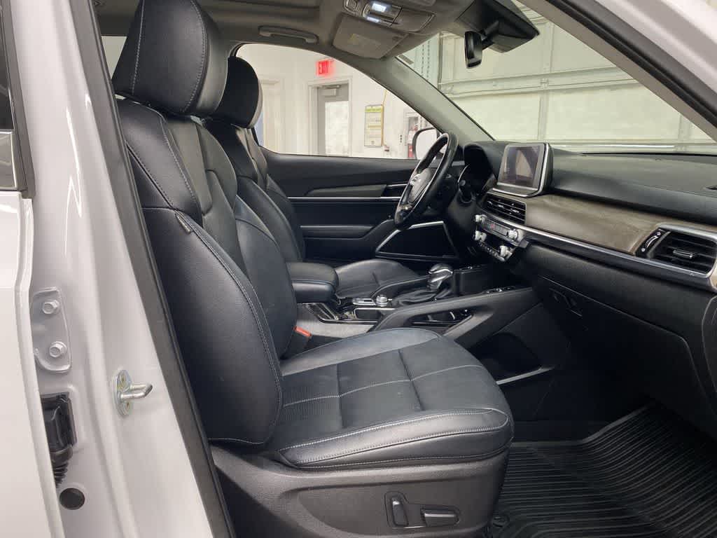 Thumbnail: 2022 Kia Telluride - 18