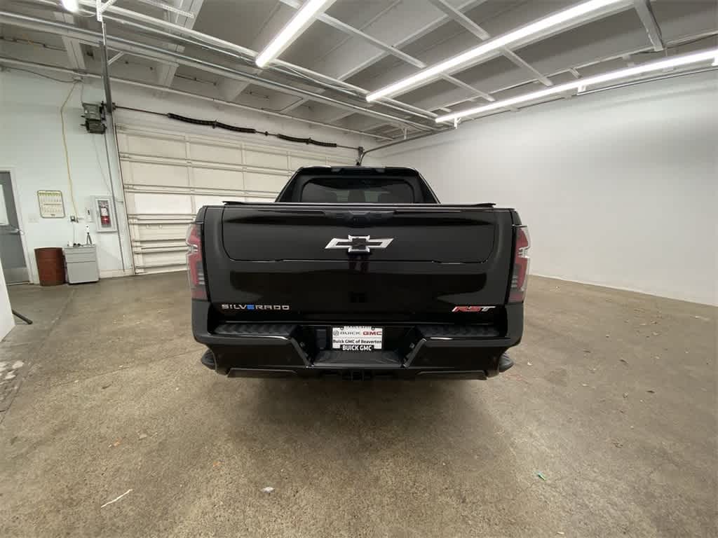 Thumbnail: 2024 Chevrolet Silverado EV - 5