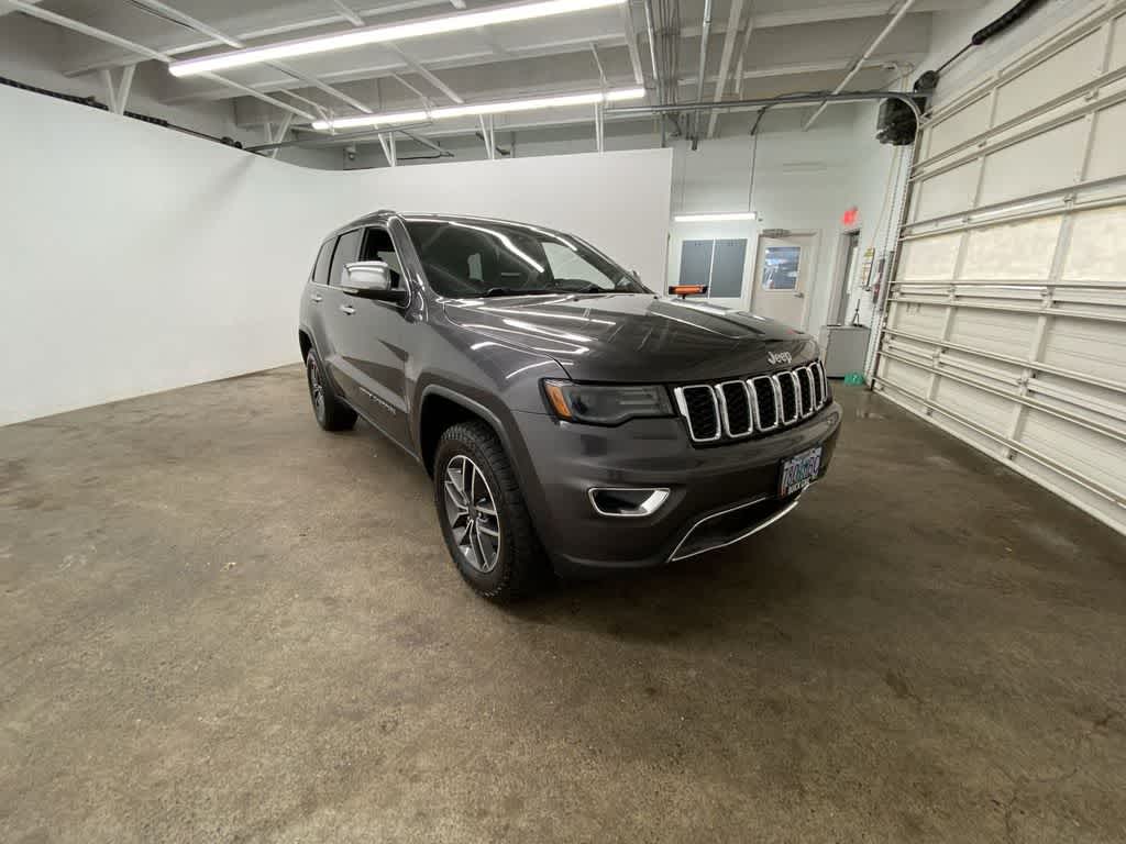 Thumbnail: 2019 Jeep Grand Cherokee - 8