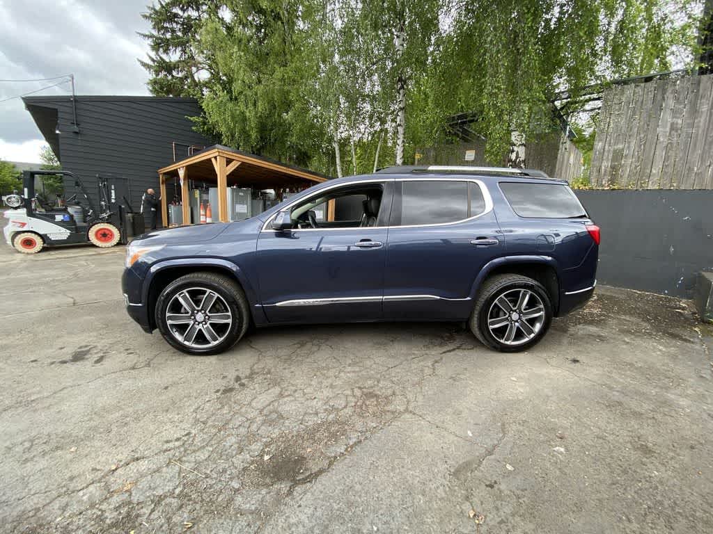 Thumbnail: 2018 GMC Acadia - 3