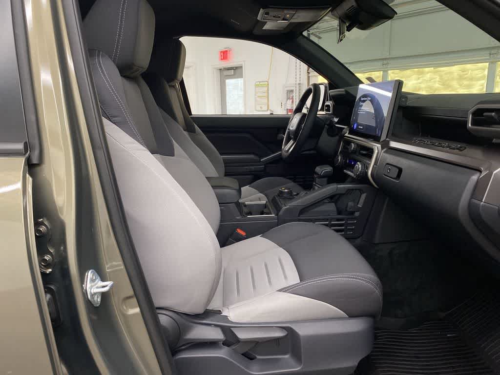 Thumbnail: 2024 Toyota Tacoma - 17