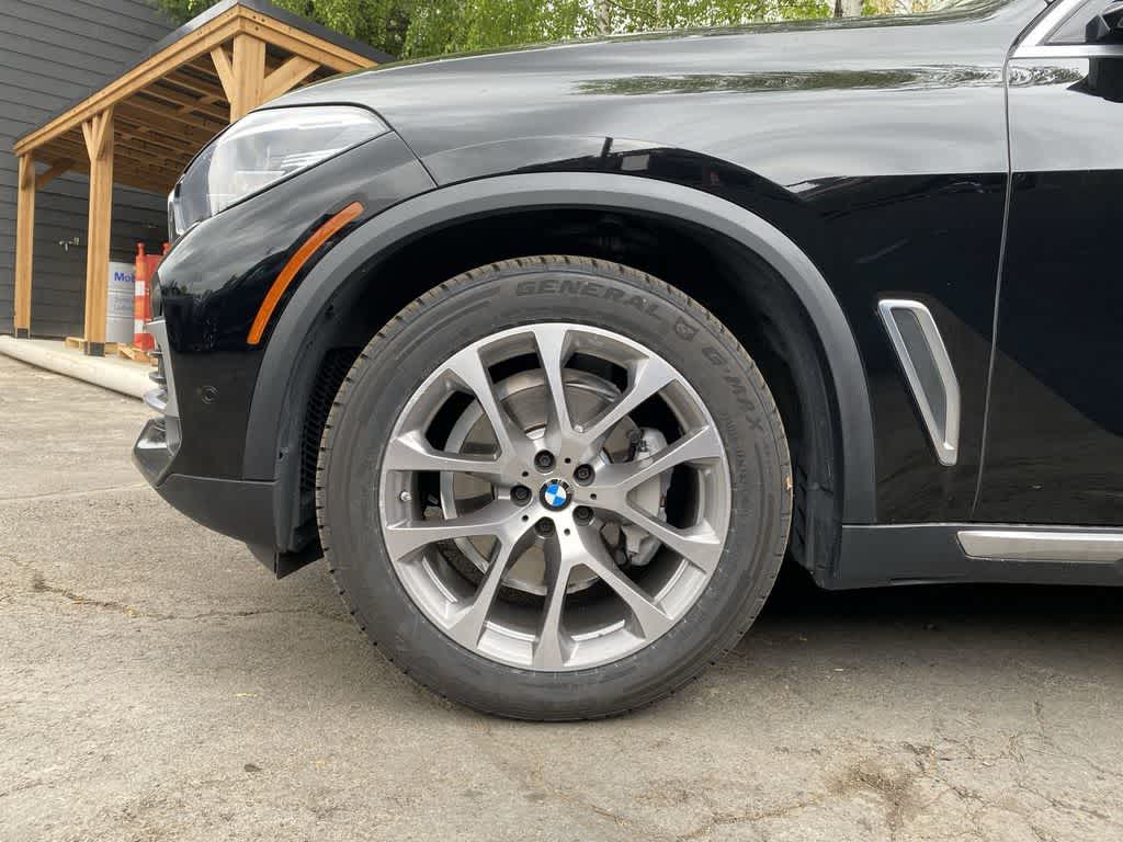Thumbnail: 2021 BMW X5 - 12