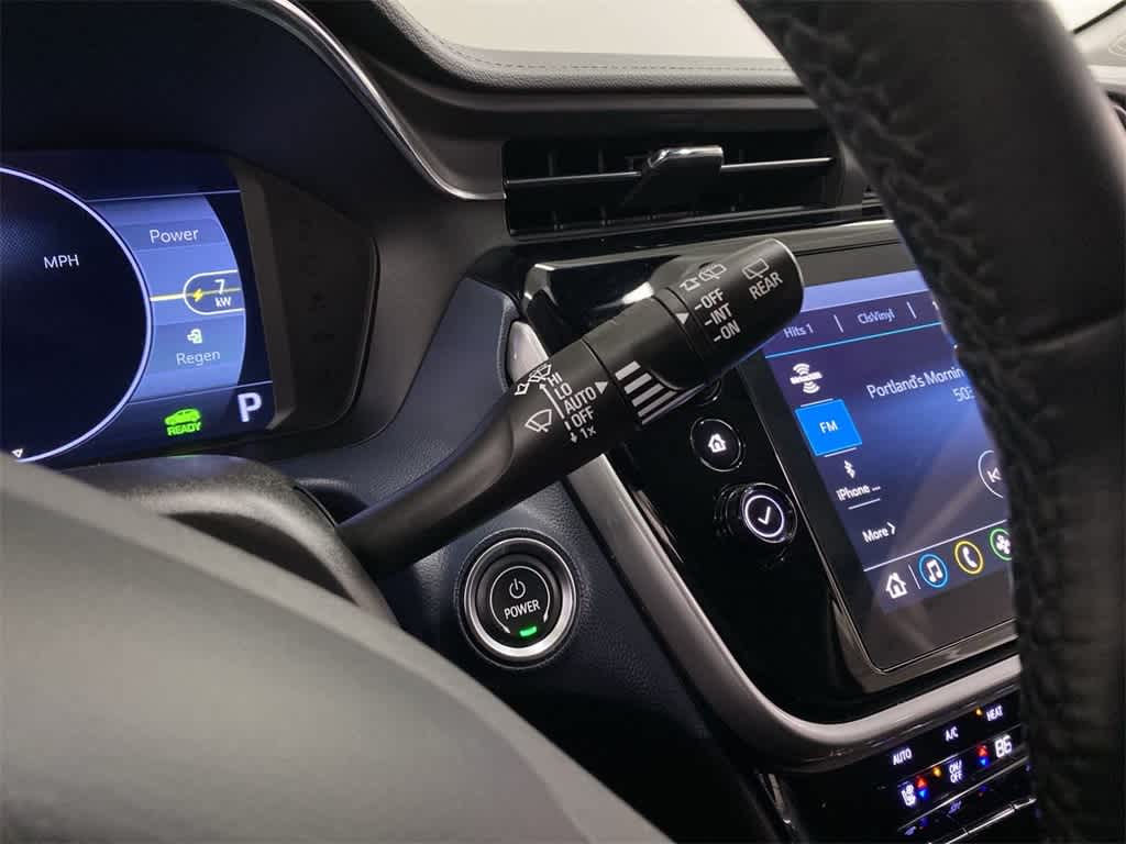 Thumbnail: 2022 Chevrolet Bolt EUV - 23