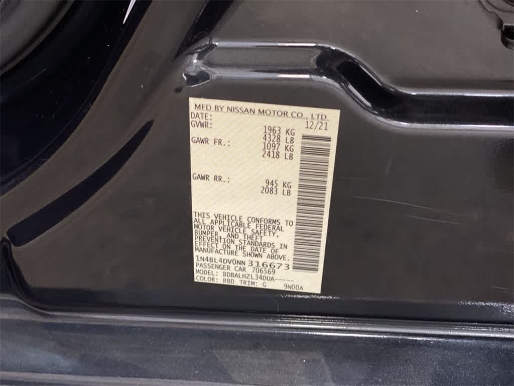2022 Nissan Altima SV 32