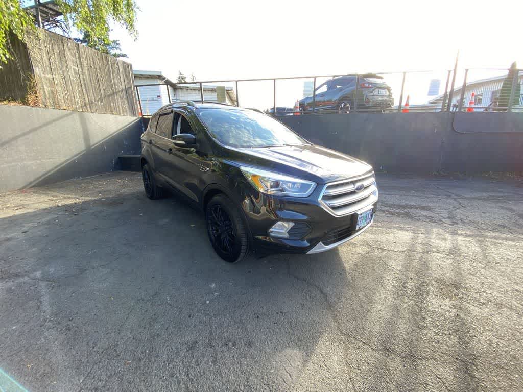 Thumbnail: 2017 Ford Escape - 8