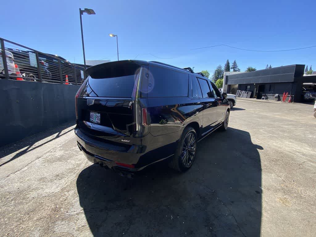 Thumbnail: 2024 Cadillac Escalade - 6