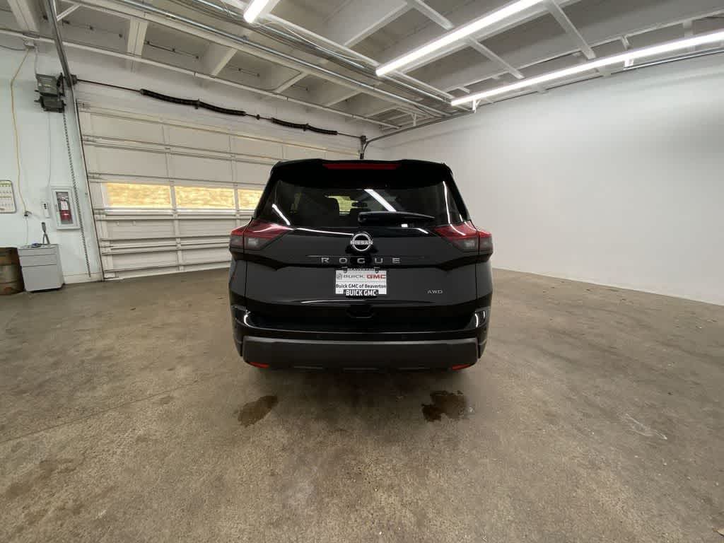 Thumbnail: 2025 Nissan Rogue - 5