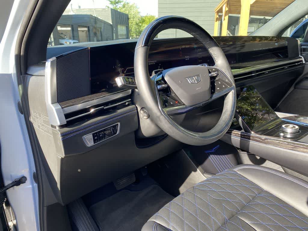 Thumbnail: 2025 Cadillac Escalade IQ - 2