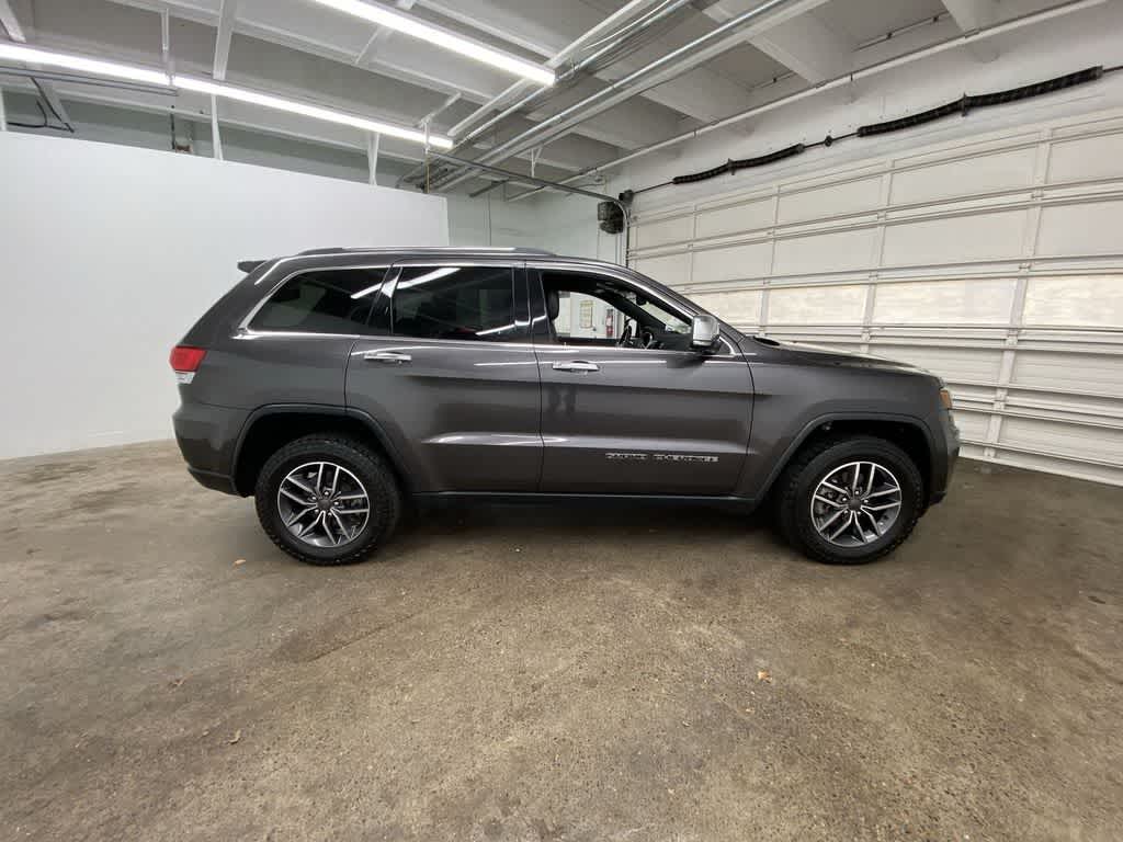 Thumbnail: 2019 Jeep Grand Cherokee - 7