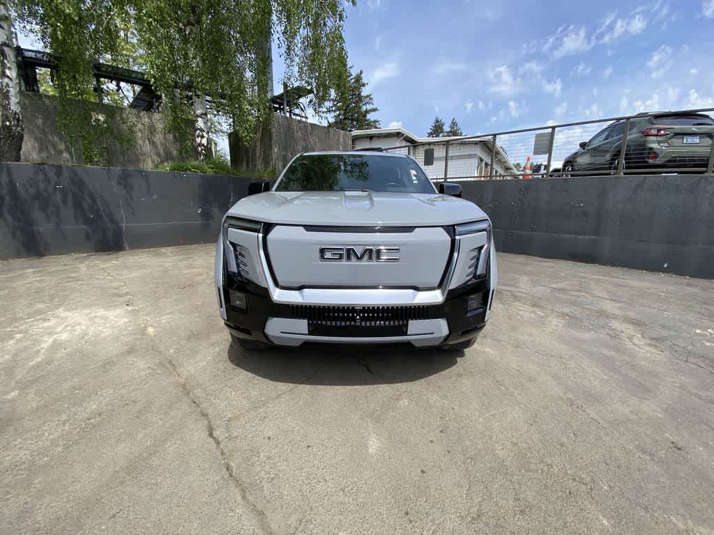 Thumbnail: 2025 GMC Sierra EV - 9