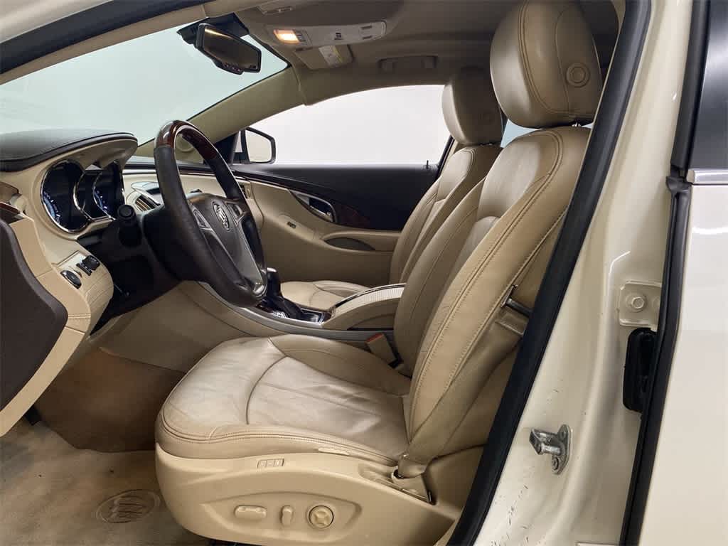 Thumbnail: 2012 Buick LaCrosse - 15