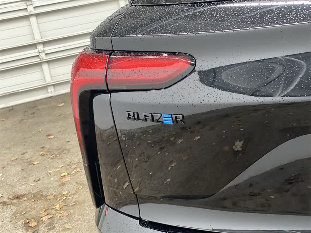 Thumbnail: 2024 Chevrolet Blazer EV - 10