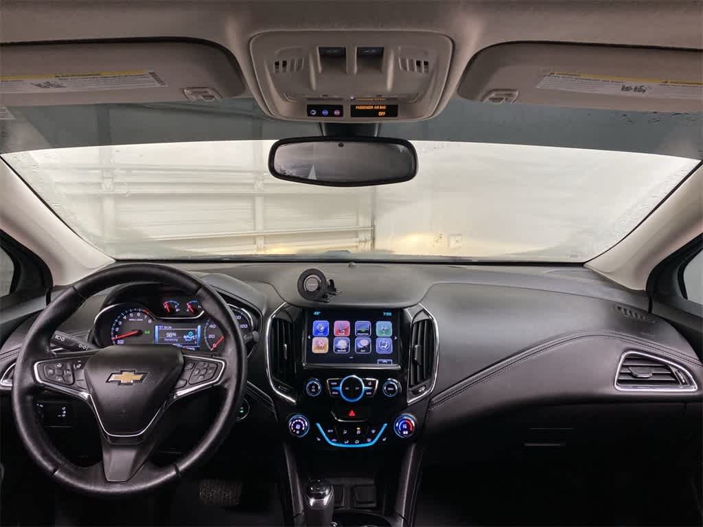 Thumbnail: 2017 Chevrolet Cruze - 13