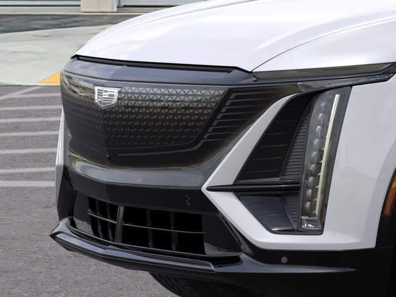 Thumbnail: 2025 Cadillac Lyriq - 13