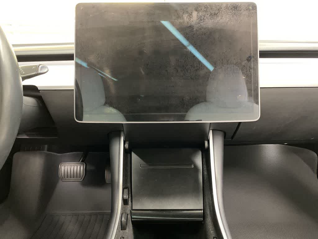 Thumbnail: 2018 Tesla Model 3 - 23