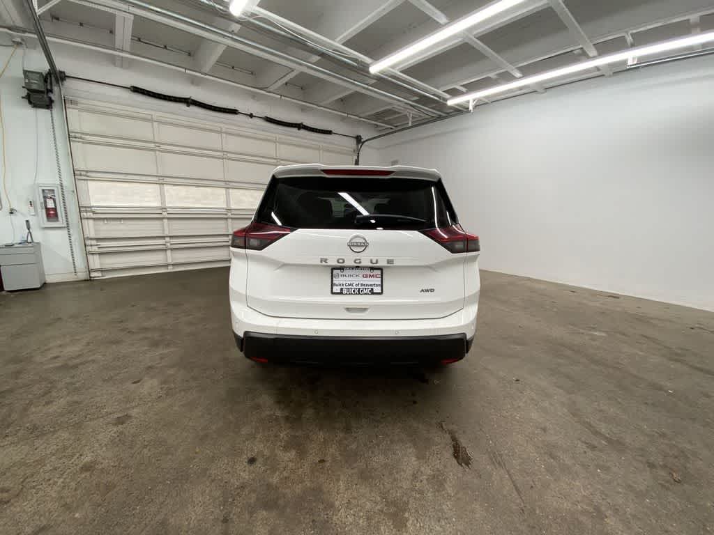 Thumbnail: 2024 Nissan Rogue - 5