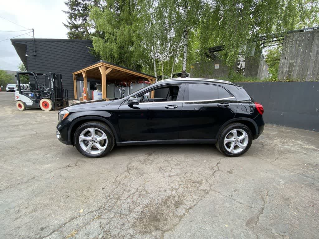 Thumbnail: 2018 Mercedes-Benz GLA - 3