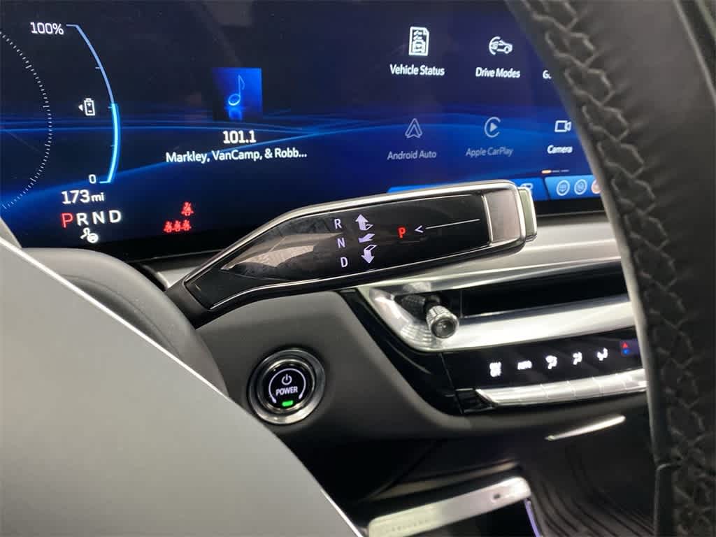 Thumbnail: 2025 Cadillac Lyriq - 27