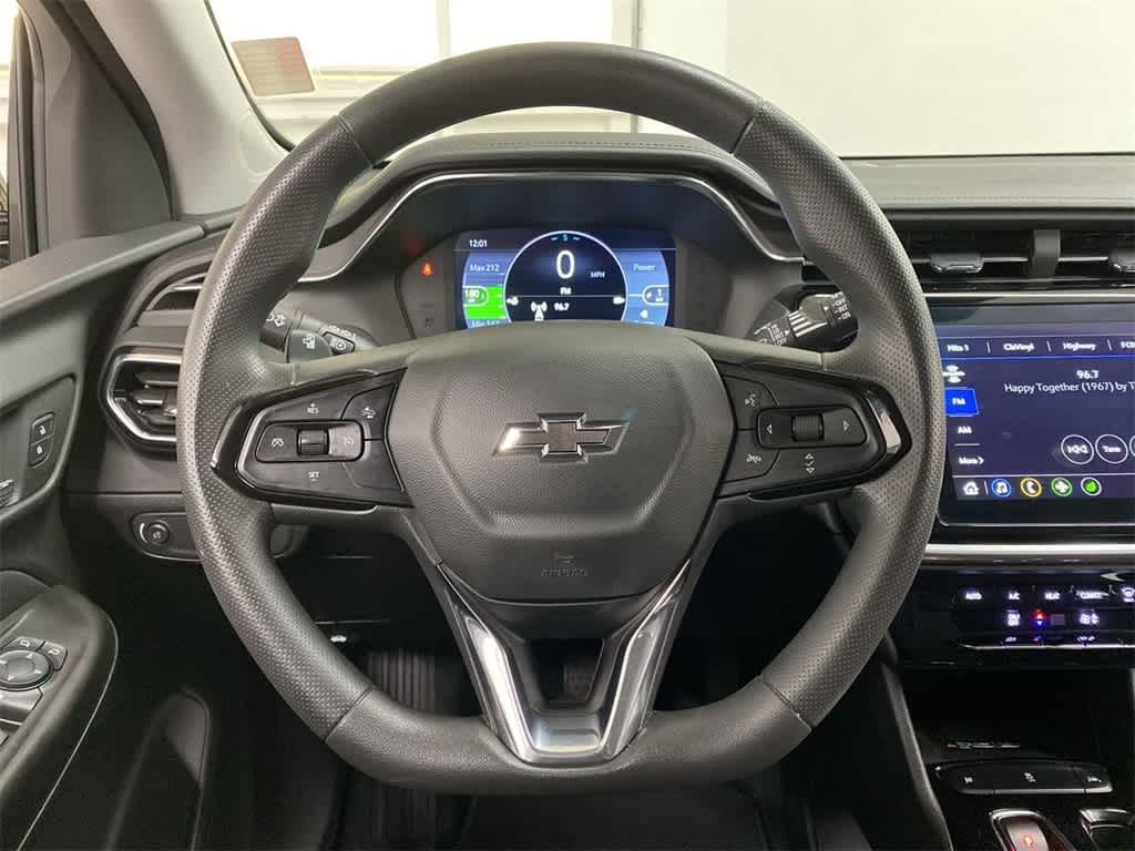 Thumbnail: 2023 Chevrolet Bolt EUV - 20