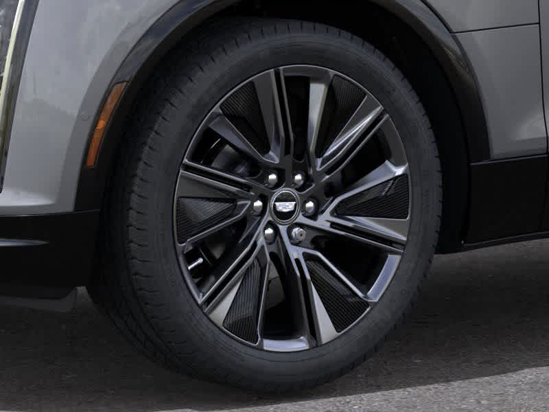 Thumbnail: 2025 Cadillac Lyriq - 9