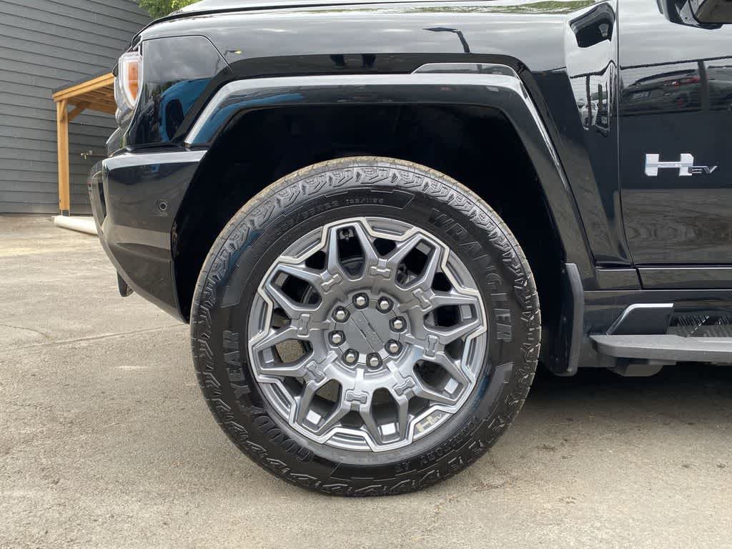 Thumbnail: 2025 GMC Hummer EV - 11