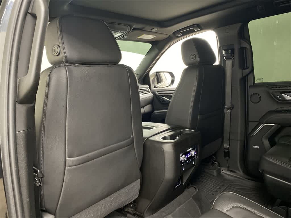 Thumbnail: 2021 GMC Yukon - 17