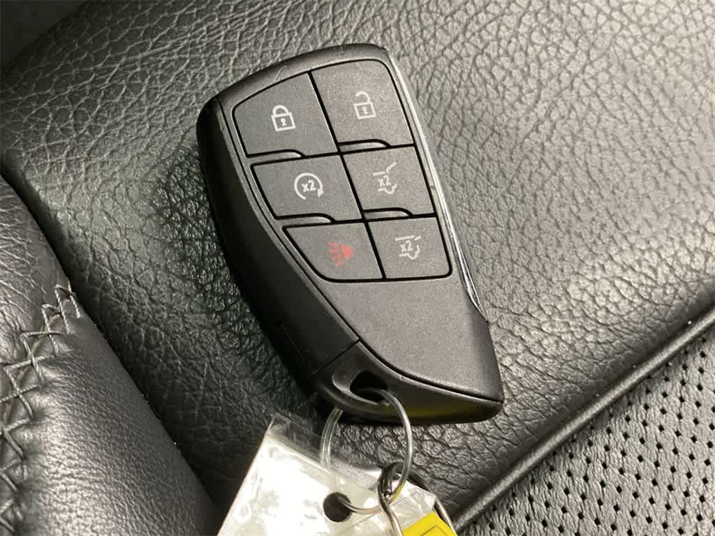 Thumbnail: 2022 GMC Yukon XL - 27