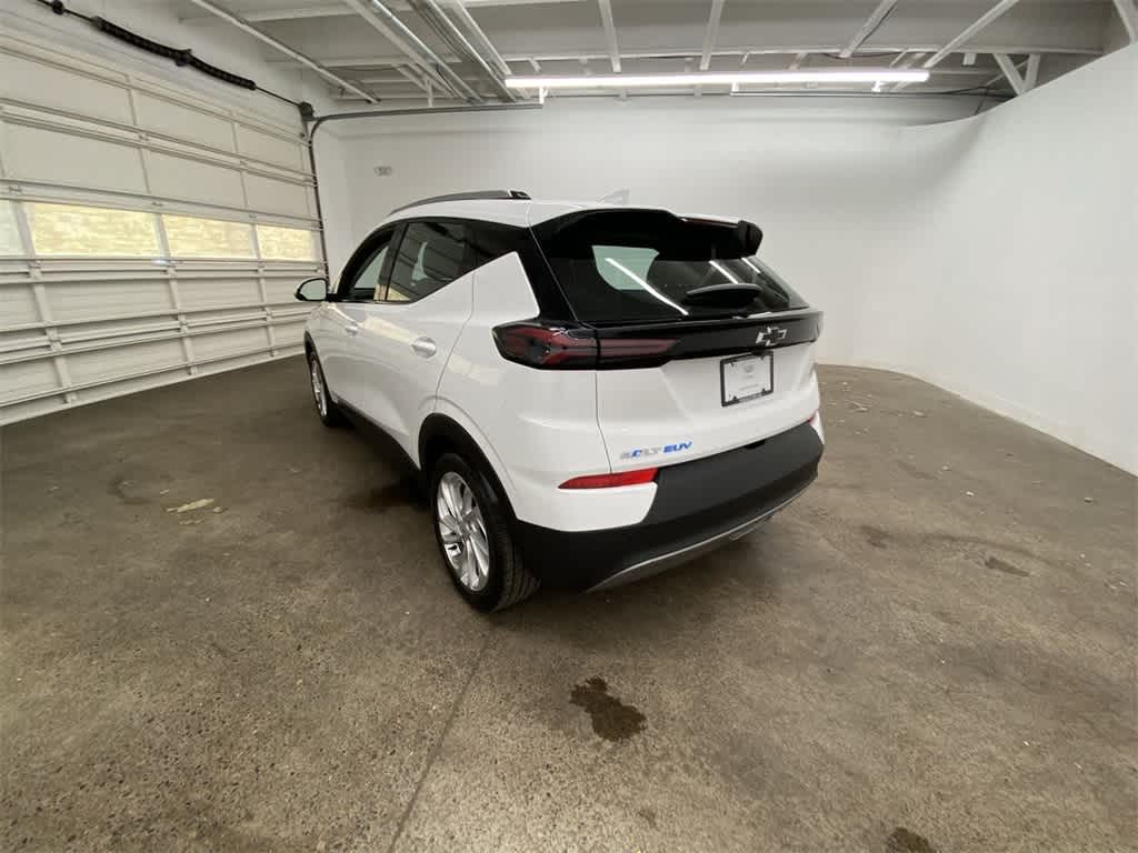 Thumbnail: 2023 Chevrolet Bolt EUV - 4