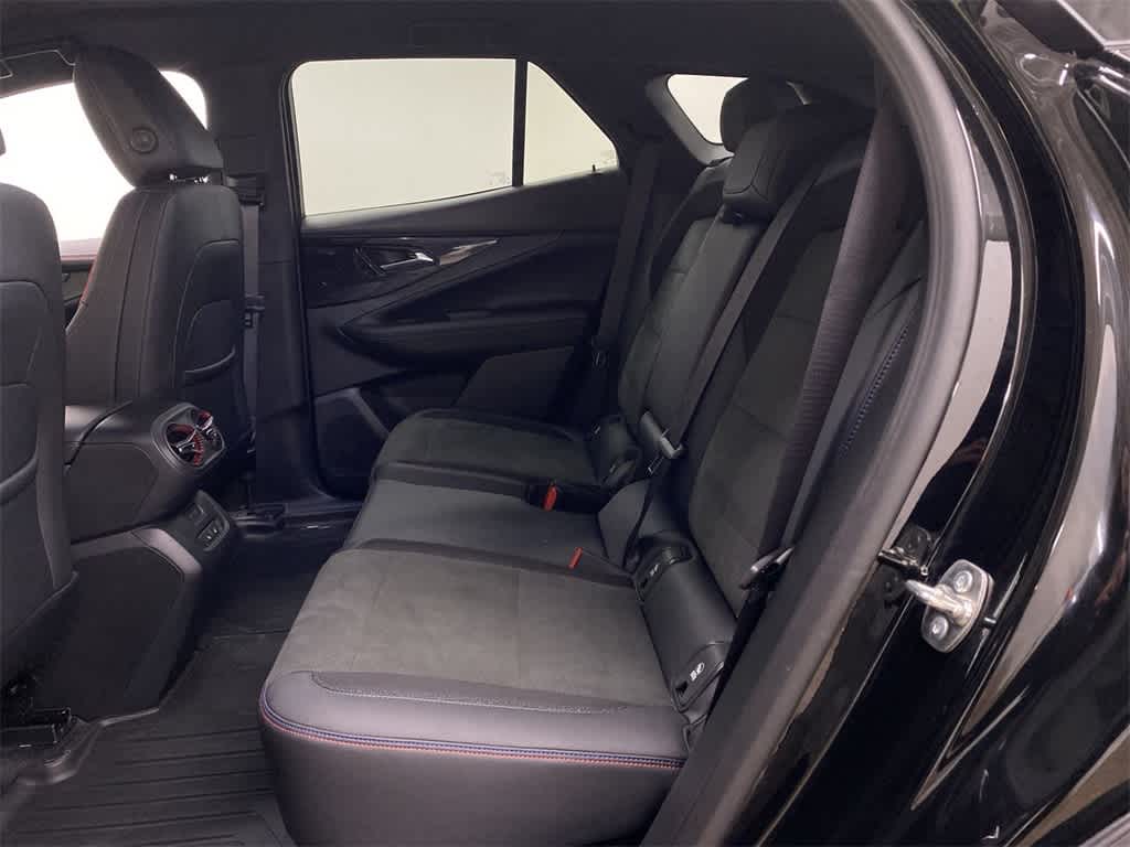 Thumbnail: 2024 Chevrolet Blazer EV - 18