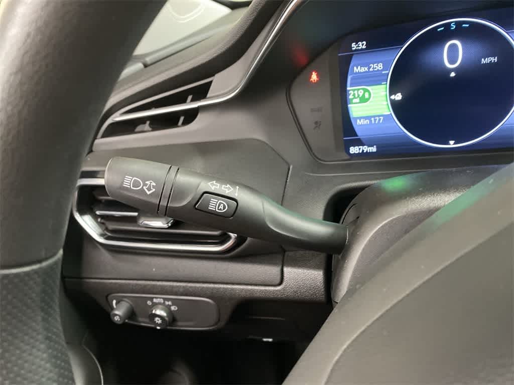 Thumbnail: 2023 Chevrolet Bolt EUV - 24