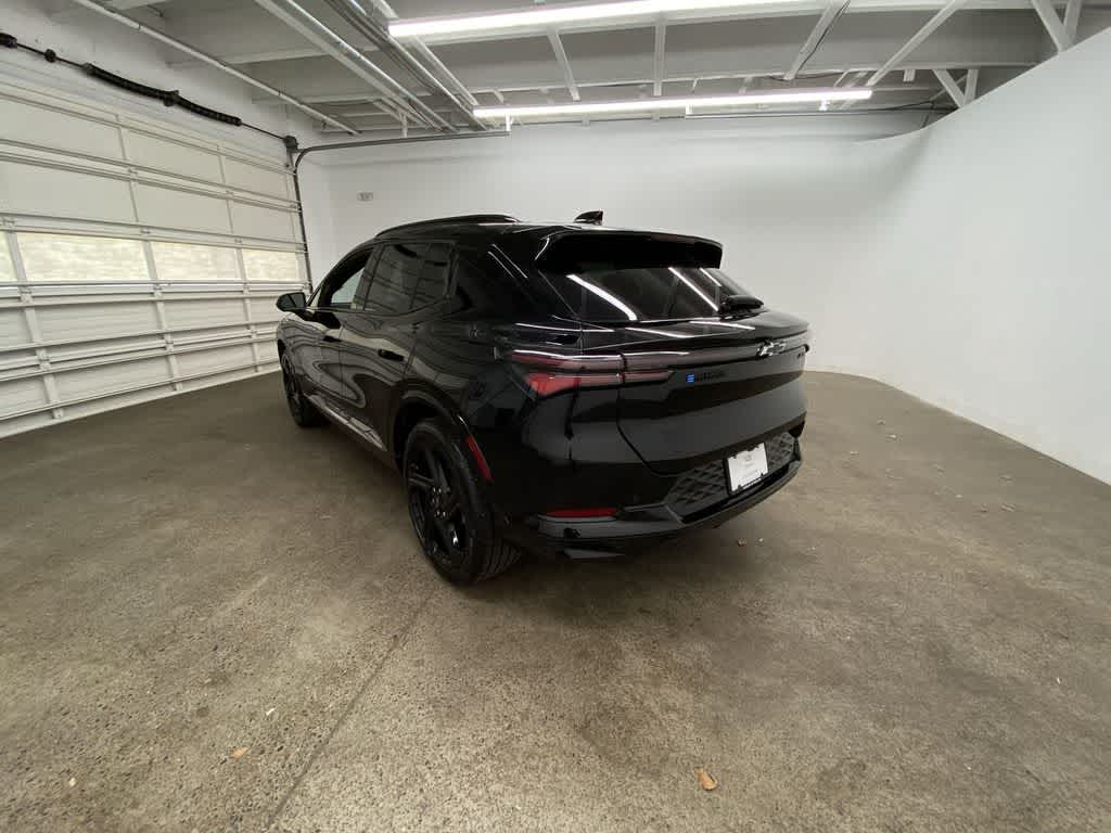 Thumbnail: 2024 Chevrolet Equinox - 4