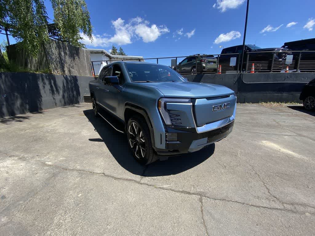 Thumbnail: 2025 GMC Sierra EV - 8