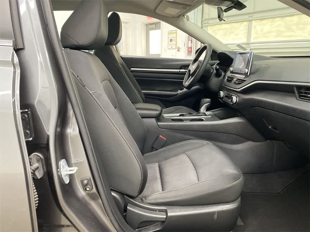 2022 Nissan Altima SV 20