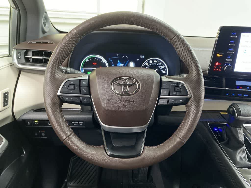 Thumbnail: 2024 Toyota Sienna - 19
