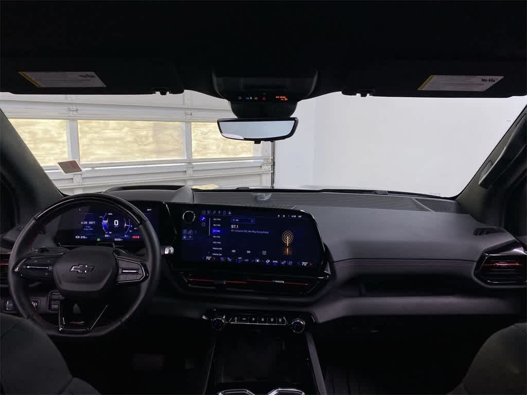 Thumbnail: 2024 Chevrolet Silverado EV - 13