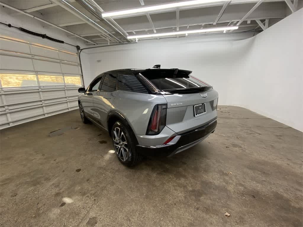 Thumbnail: 2025 Cadillac Optiq - 4