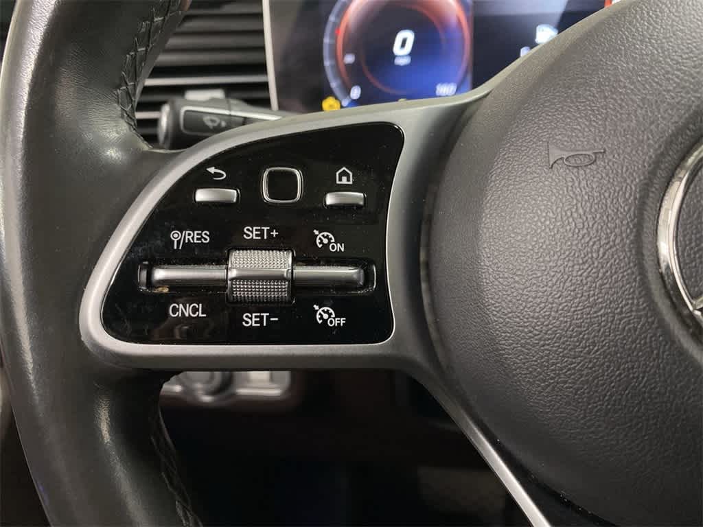 Thumbnail: 2020 Mercedes-Benz GLS - 21