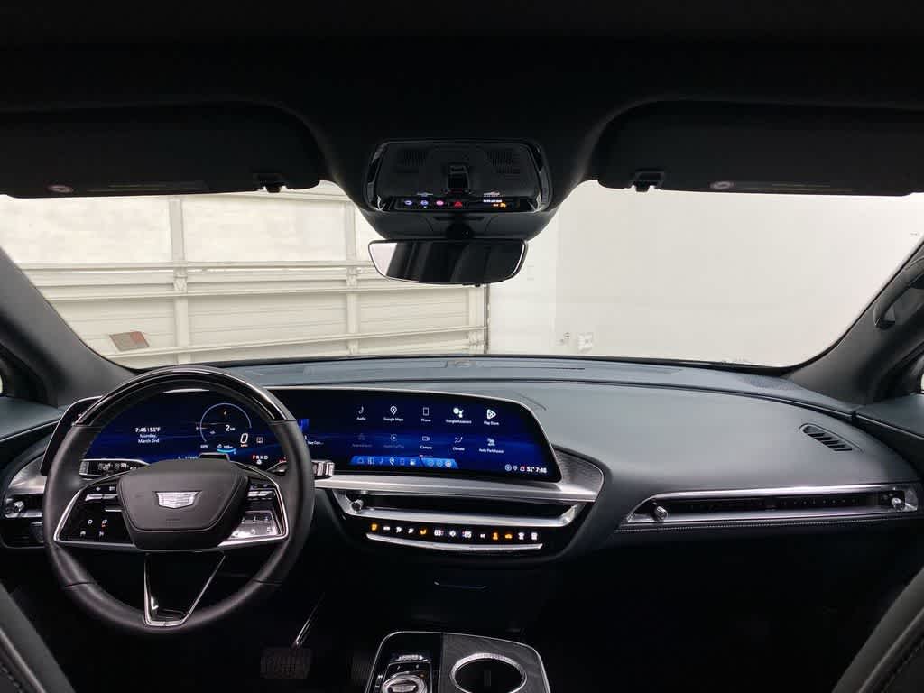 Thumbnail: 2024 Cadillac Lyriq - 13