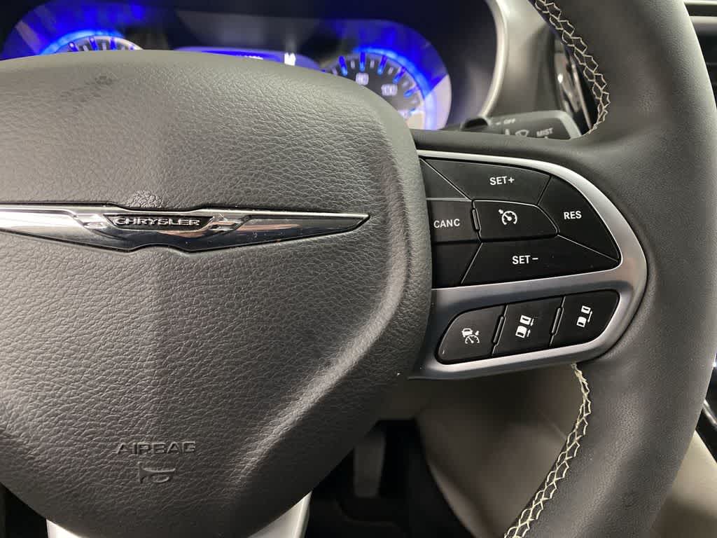 Thumbnail: 2024 Chrysler Pacifica - 21