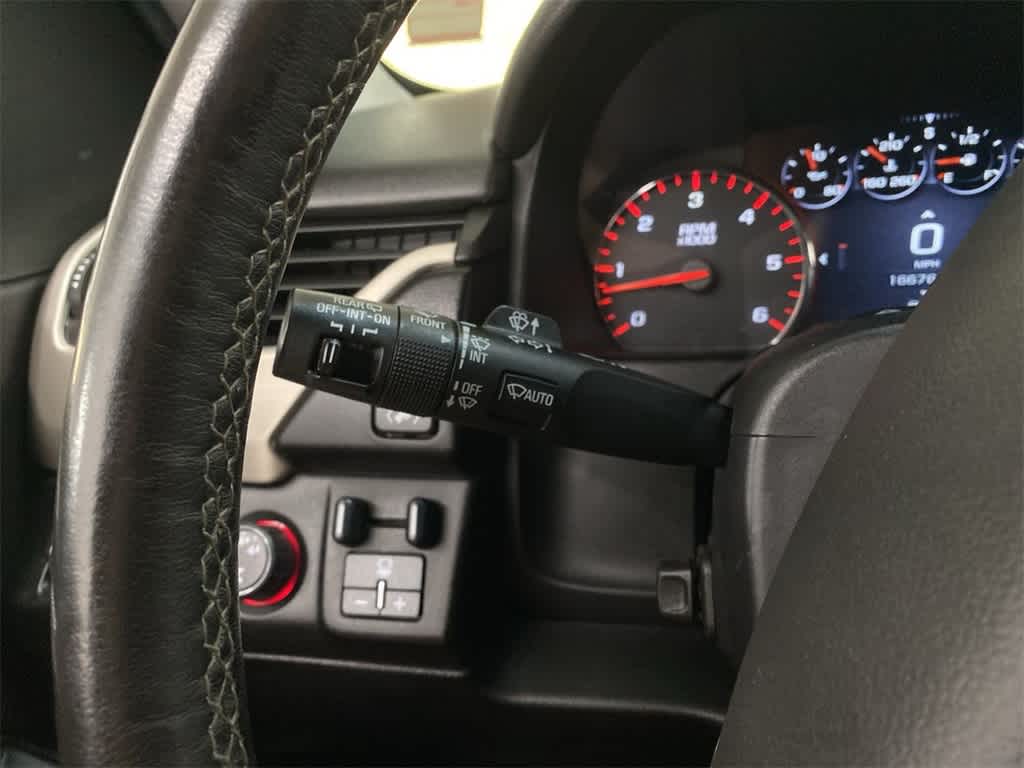 Thumbnail: 2016 GMC Yukon XL - 22